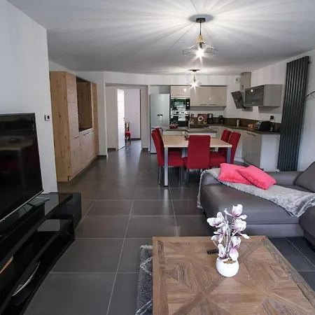 Superb With Balcony In * Briançon