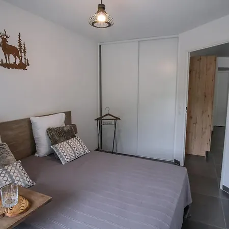 Superb With Balcony In * Briançon
